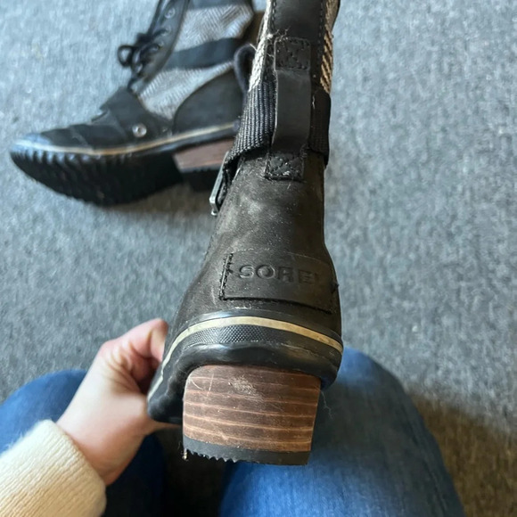 Sorel SlimBoot Womens Boots Black Herringbone Size 7 Waterproof Leather Boots - Picture 4 of 7